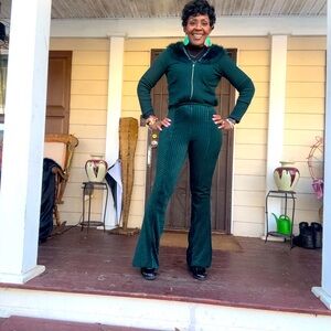 Fitted high waist bell bottom pants